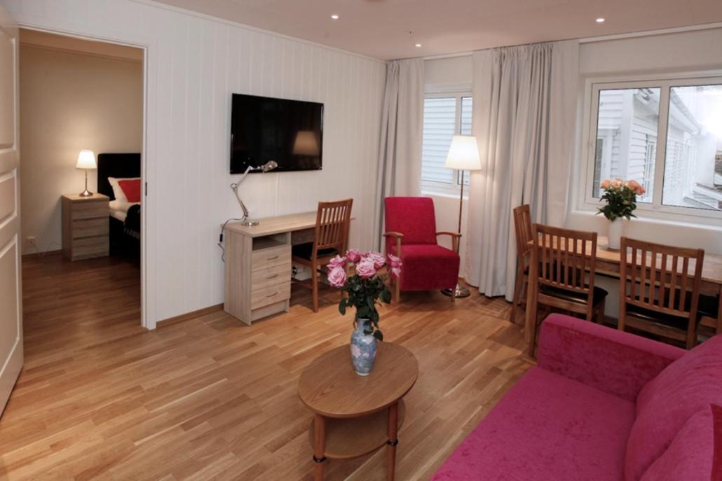 Floro Apartments Hotell Florø Exterior foto